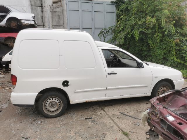 bontott VW CADDY Motor (Fűzött blokk hengerfejjel)