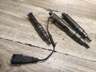 bontott VW CADDY Porlasztó (1 db)