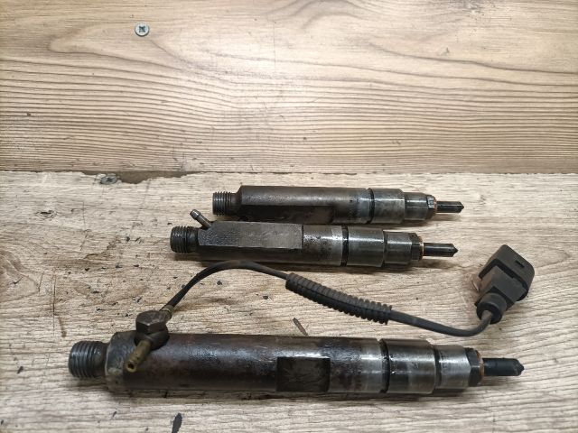 bontott VW CADDY Porlasztó (1 db)