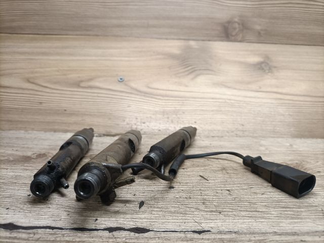 bontott VW CADDY Porlasztó (1 db)