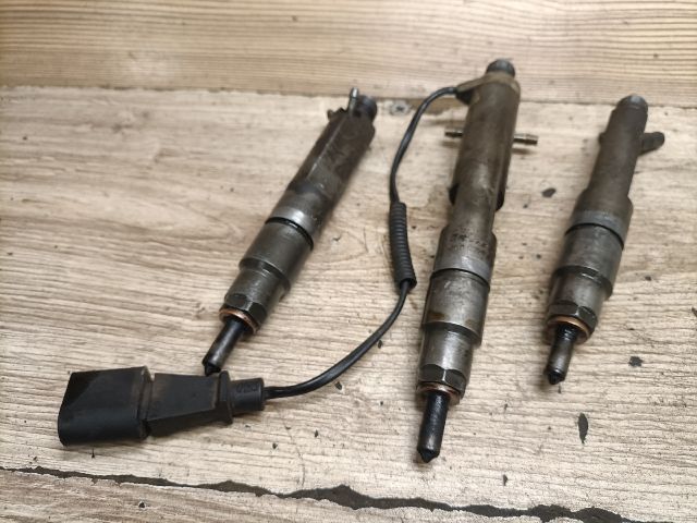 bontott VW CADDY Porlasztó (1 db)