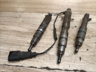 bontott VW CADDY Porlasztó (1 db)