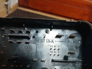 bontott VW CADDY Biztosítéktábla Motortér