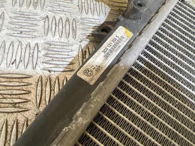 bontott VW CADDY Vízhűtő Radiátor (Klímás)