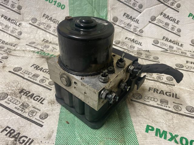 bontott VW CADDY ABS Kocka