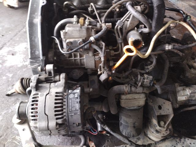 bontott VW CADDY Adagoló