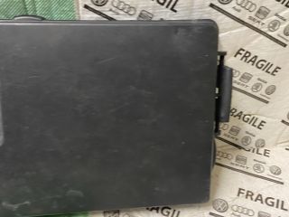 bontott VW CADDY Akkumulátor Fedél