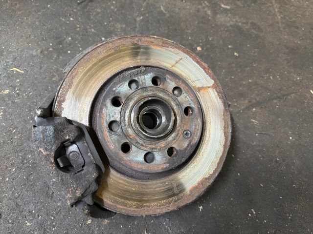 bontott VW CADDY Bal első Csonkállvány Kerékaggyal