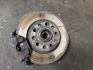 bontott VW CADDY Bal első Csonkállvány Kerékaggyal