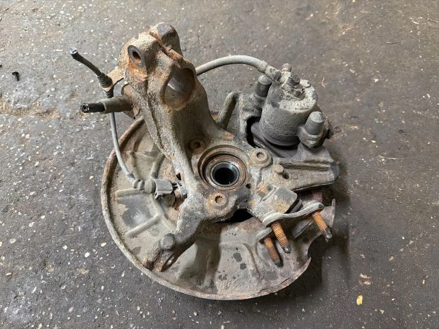 bontott VW CADDY Bal első Csonkállvány Kerékaggyal