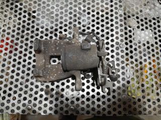 bontott VW CADDY Bal első Féknyereg Munkahengerrel