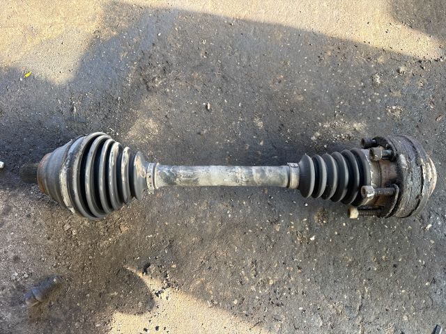 bontott VW CADDY Bal Féltengely