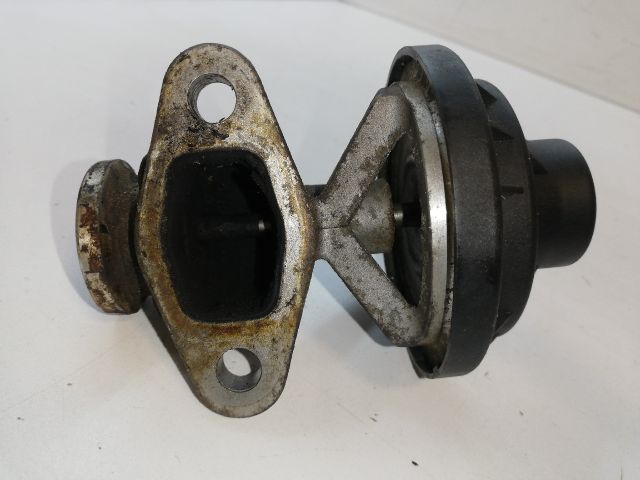 bontott VW CADDY EGR / AGR Szelep