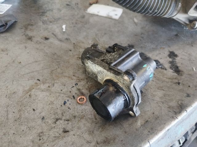 bontott VW CADDY EGR / AGR Szelep