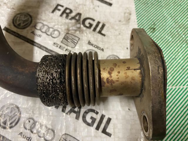 bontott VW CADDY EGR Hűtő Cső