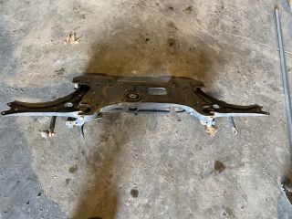 bontott VW CADDY Első Bölcső