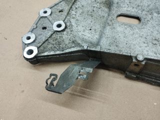 bontott VW CADDY Első Bölcső