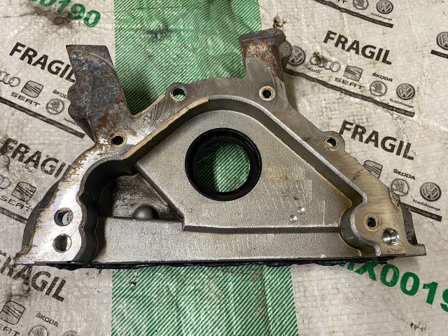 bontott VW CADDY Első Főtengely Szimmeringház