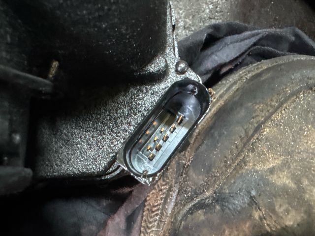 bontott VW CADDY Fojtószelep (Elektromos)