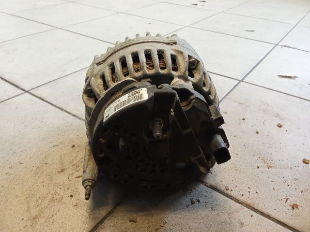 bontott VW CADDY Generátor