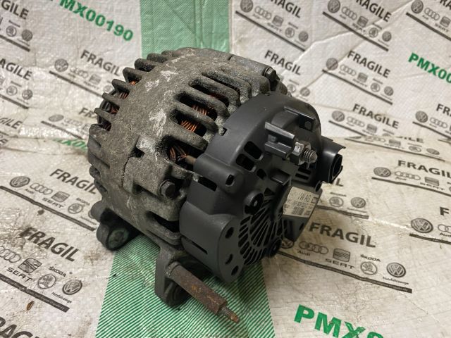 bontott VW CADDY Generátor