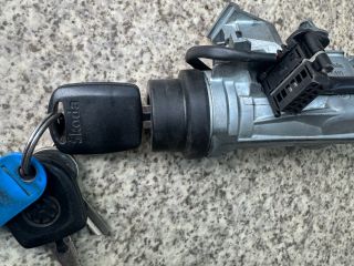 bontott VW CADDY Gyújtáskapcsoló Házzal