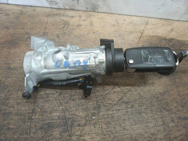 bontott VW CADDY Gyújtáskapcsoló Házzal