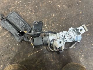 bontott VW CADDY Gyújtáskapcsoló Házzal