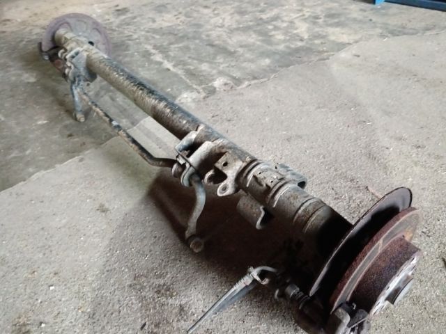 bontott VW CADDY Hátsó Híd (Tárcsafékes)