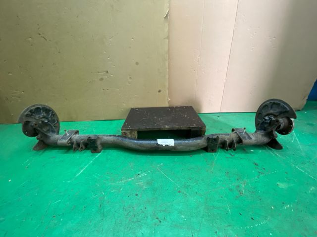 bontott VW CADDY Hátsó Híd (Tárcsafékes)