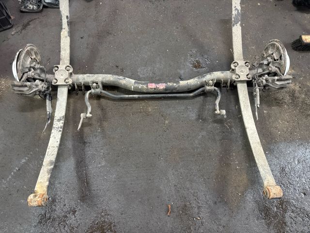 bontott VW CADDY Hátsó Híd (Tárcsafékes)