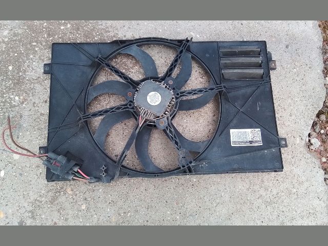 bontott VW CADDY Hűtő Ventilátor(ok), Radiátor(ok) Szett