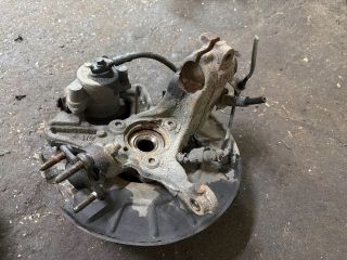 bontott VW CADDY Jobb első Csonkállvány Kerékaggyal