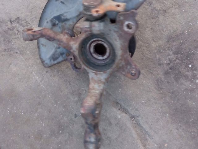 bontott VW CADDY Jobb első Kerékagy