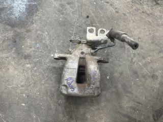 bontott VW CADDY Jobb hátsó Féknyereg Munkahengerrel