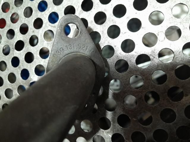 bontott VW CADDY Kartergázcső