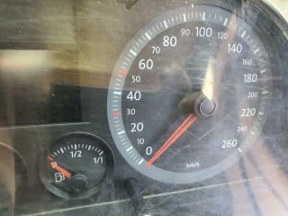 bontott VW CADDY Kilométeróra