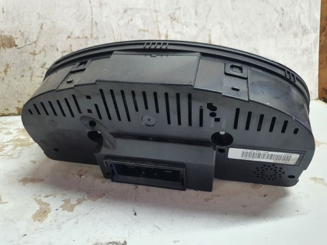 bontott VW CADDY Kilométeróra