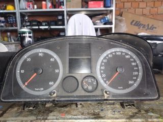 bontott VW CADDY Kilométeróra