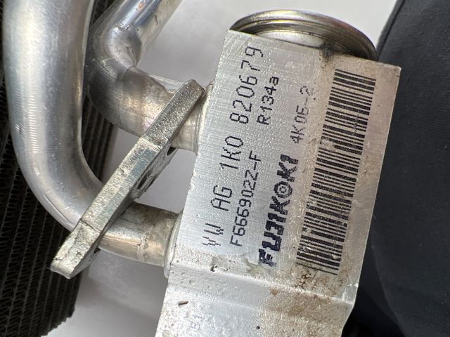 bontott VW CADDY Klímahűtő Radiátor