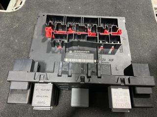 bontott VW CADDY Komfort Elektronika