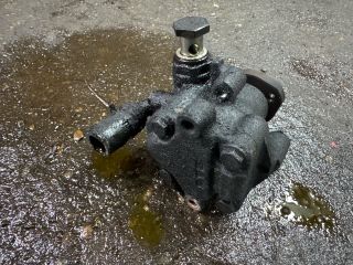 bontott VW CADDY Kormányszervó Motor (Hidraulikus)