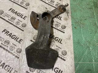 bontott VW CADDY Kuplung Kiemelő Villa