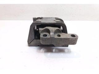 bontott VW CADDY Motor Tartó Bak (Pozíciófüggetlen)