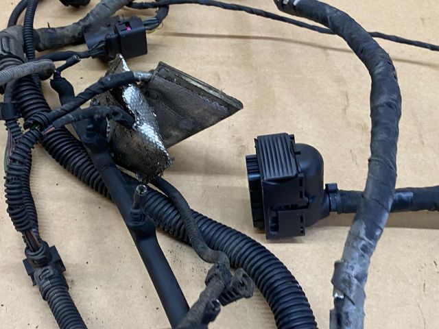 bontott VW CADDY Motortér Kábelköteg