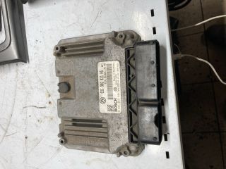 bontott VW CADDY Motorvezérlő