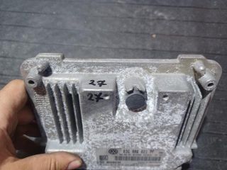 bontott VW CADDY Motorvezérlő