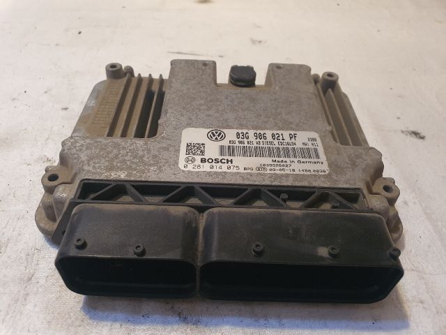 bontott VW CADDY Motorvezérlő