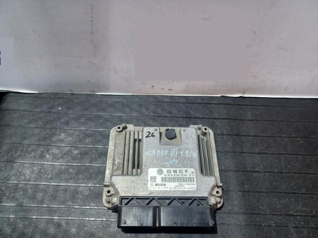 bontott VW CADDY Motorvezérlő