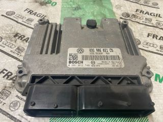 bontott VW CADDY Motorvezérlő